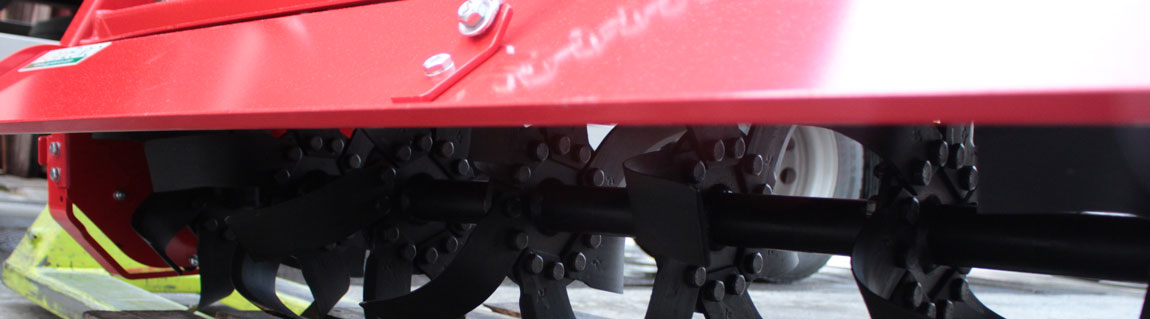 Bodenfräsen für Traktoren mit mechanische Seitenverschiebung