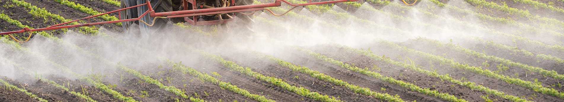 Berieselungs- und Unkrautbehandlungen - Landwirtschaftsgeräte für Traktor