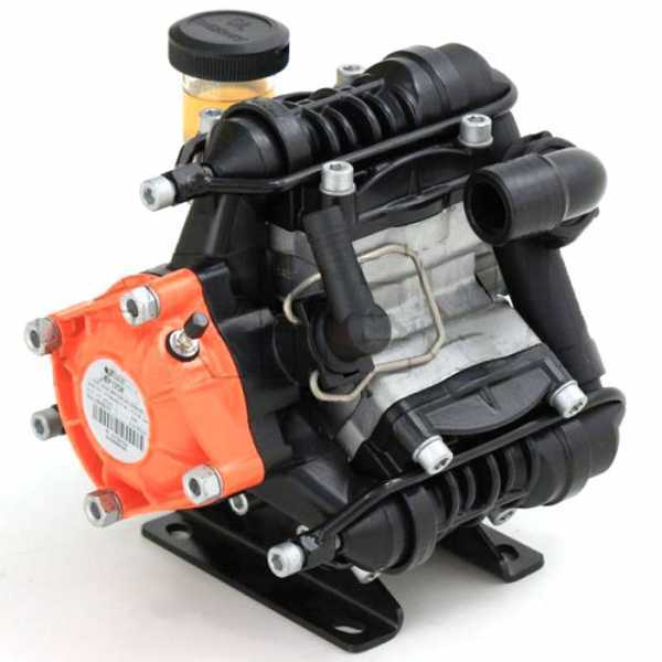 Niederdruck-Kolbenmembranpumpe Comet BP 125 K für Traktor