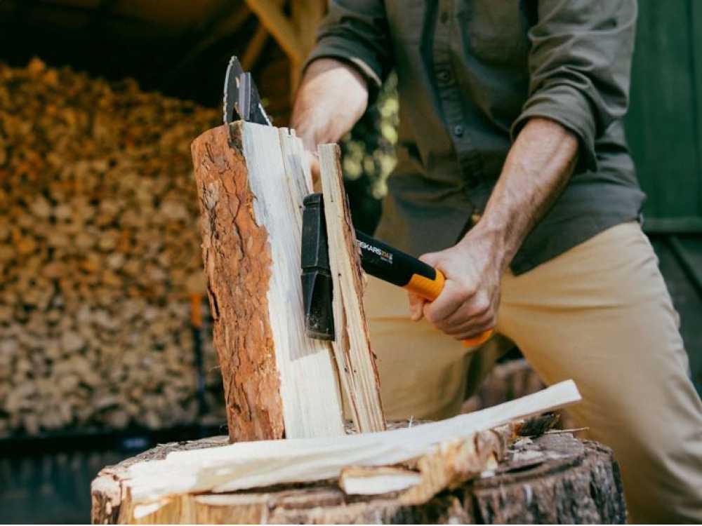 Fiskars X24 M | Ausbalancierte Fällaxt Fiskars X24 M | Ausbalancierte Fällaxt