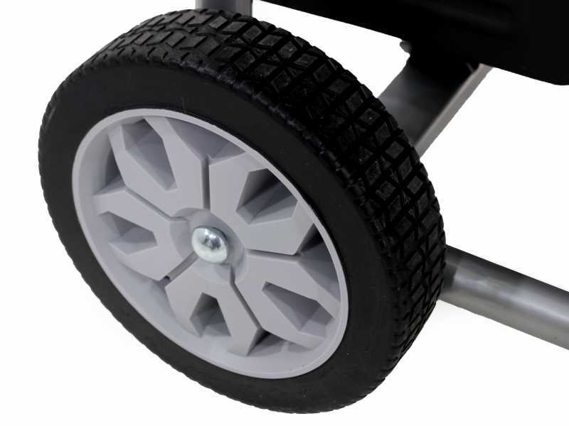 GeoTech Pro GGP 8000-3 - Benzin-Stromerzeuger mit R&auml;dern und AVR-Regelung 6.6 kW - Dauerleistung 6 kW - 400V