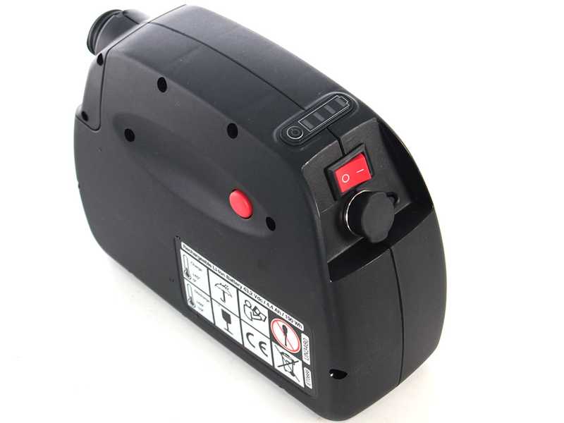 Elektrische Baumschere f&uuml;r das Beschneiden Campagnola Easy 150, Batterie Li-ion 4.4 Ah. &Oslash; max 36mm