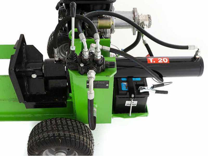 AgriEuro T-20 - Liegender Holzspalter auf Wagen mit Verbrennungsmotor