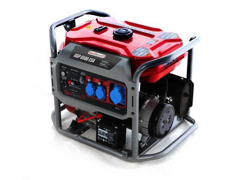 GeoTech Pro GGP 6500 ESA - Benzin-Stromerzeuger mit R&auml;dern und AVR-Regelung und Elektrostarter 5.4 kW - Dauerleistung 5 kW - 230V