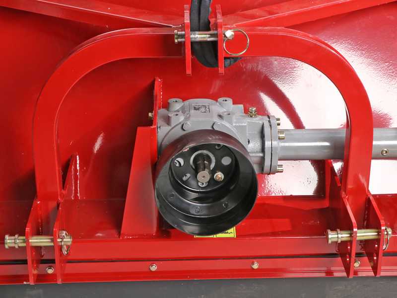 Mulcher f&uuml;r Traktor mit Fangsack GeoTech Pro CFL160 - Wiesenmulcher - Mittlere Reihe