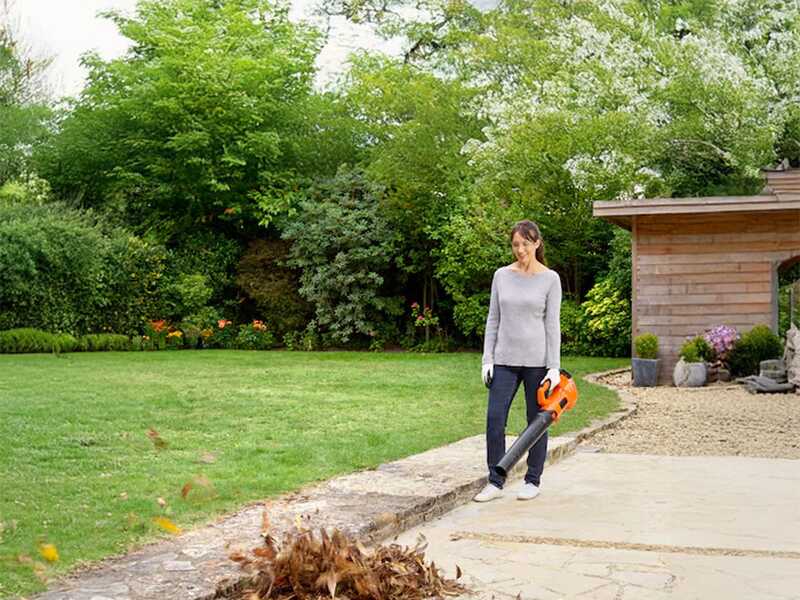 Axial Laubbl&auml;ser BCBL200L-QW Black &amp; Decker - Lithium-Batterie 18V 2Ah + Gratis 18-V-Akku 2 Ah