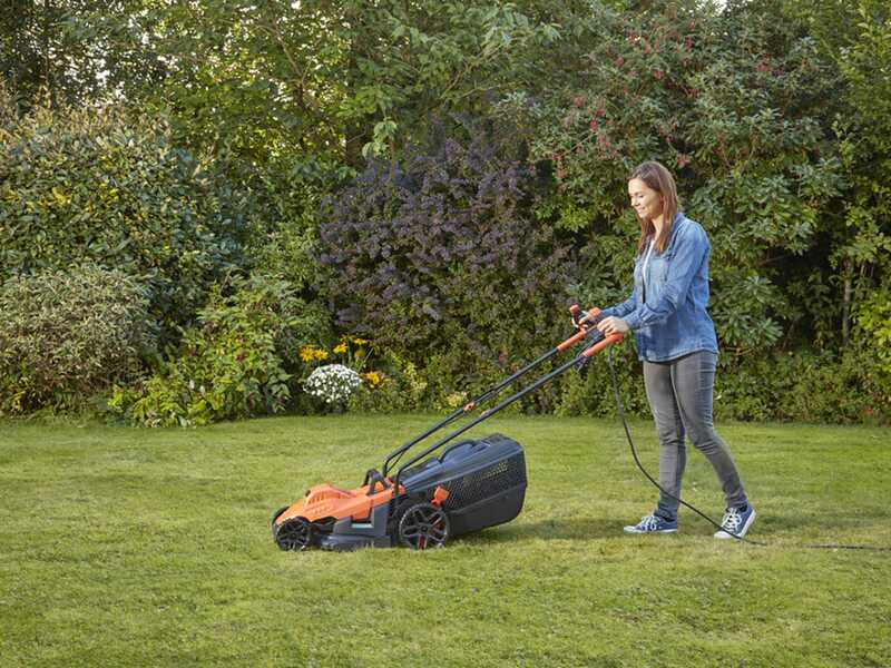 Black &amp; Decker BEMW461BH-QS - Elektro Rasenm&auml;her - 1400 W - Schnittbreite 34 cm