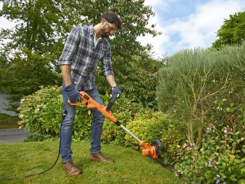 Black &amp; Decker BESTA525-QS - Elektrischer Rasentrimmer - 450 Watt