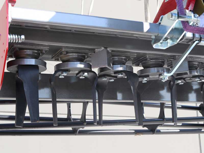 Kreiselegge RF170 - Arbeitsbreite 170 cm - 16 Zinken - leichte Reihe - K&auml;figwalze