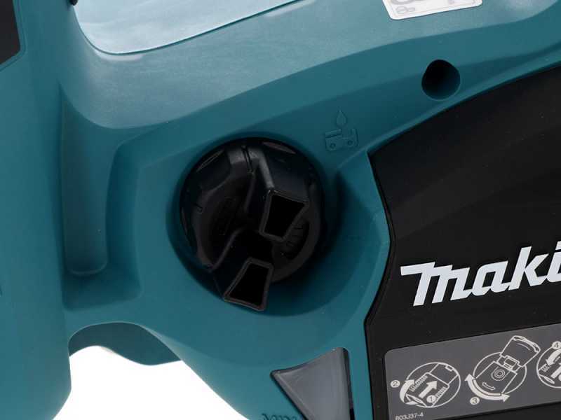 Akku Kettens&auml;ge Makita DUC252 - 2 Akkus 5Ah 18V und Akkuladeger&auml;t im Lieferumfang