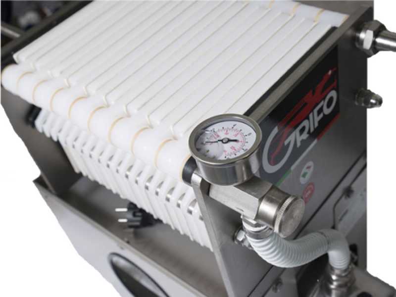 Grifo Professional FCP30-Olio - Oliven&ouml;lfilter - mit 30 Platten und Filterkartons - Liverani INOX Pumpe