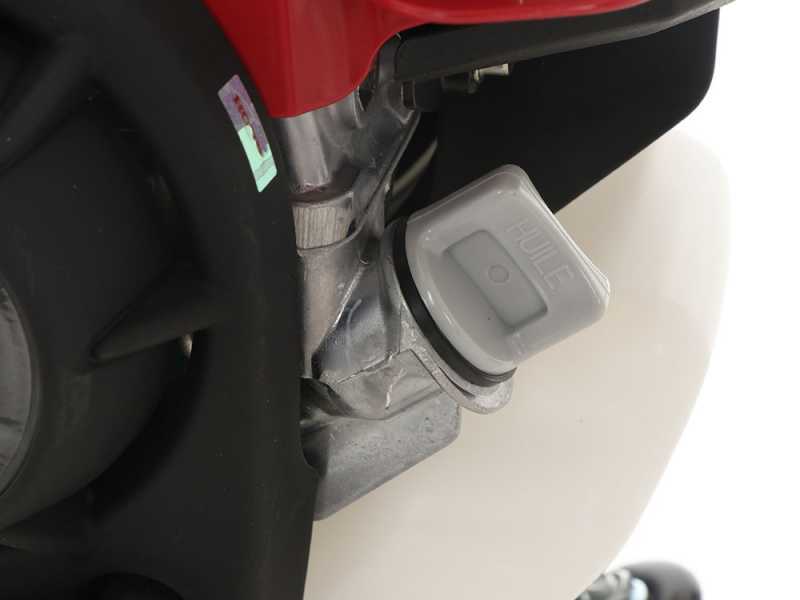 Honda ADG 50 HC-ZP - R&uuml;ckentragbare 4-Takt-Benzinmotorsense - Attila Schaft