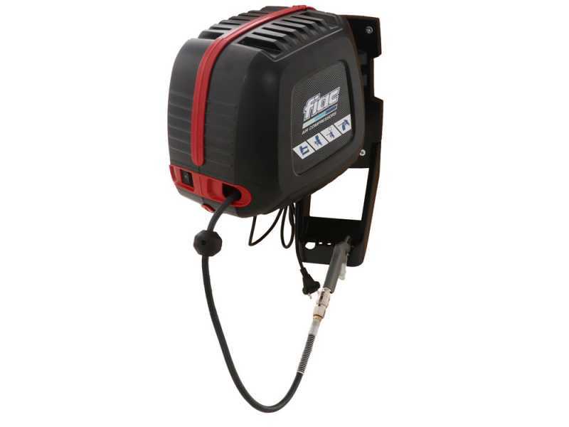 Kompressor an der Wand mit Schlauchhaspel FIAC WALLAIR V230/50 - 160 l/min