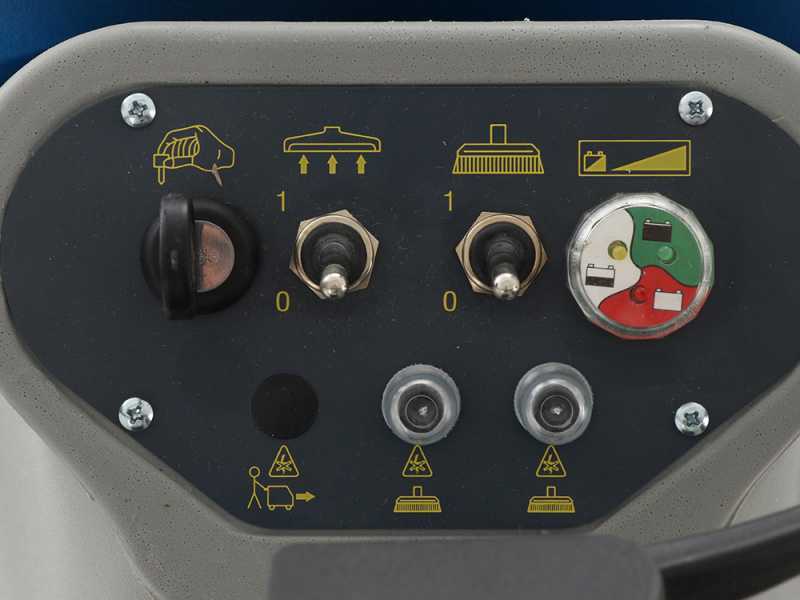 Akku Bodenreinigungsmaschine - Scheuersaugmaschine Fiorentini I 18 NEW/2 - 2x(12v 110ah)