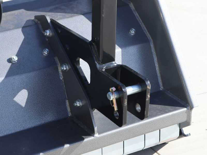 Schlegelmulcher mittelschwere Reihe Blackstone BM180