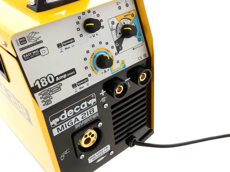 Inverter F&uuml;lldraht-Schwei&szlig;ger&auml;t Multiprocessing Deca MIGA 218 1Ph 230/50-60 - GAS/NO GAS