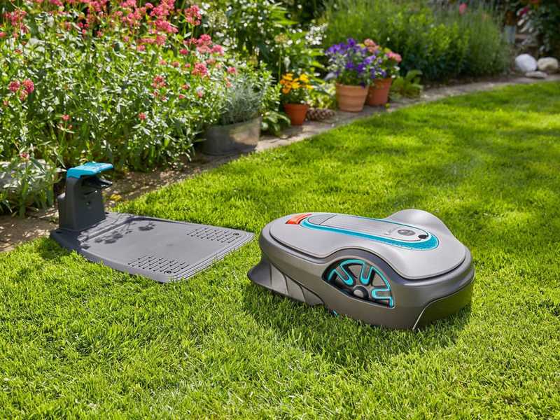 M&auml;hroboter Gardena SILENO life 750 - mit Begrenzungskabel und Li-Ionen-Akku