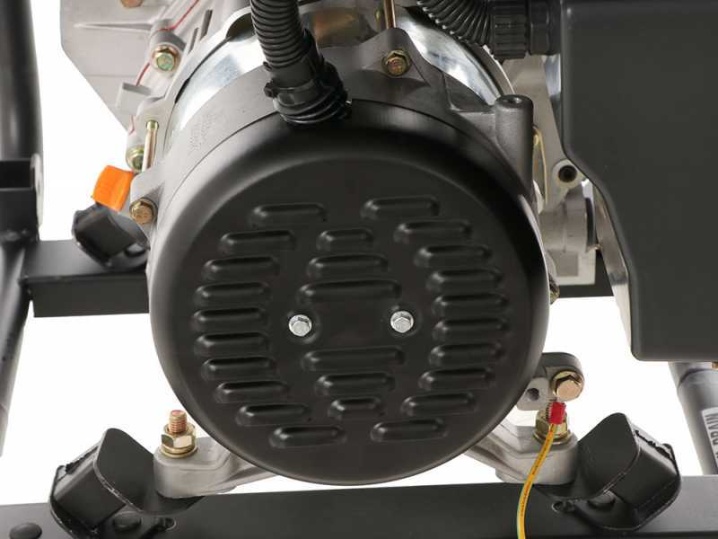 Blackstone OFB 4000 D - Diesel-Stromerzeuger mit AVR-Regelung 3.1 kW - Dauerleistung 2.8 kW - 230V