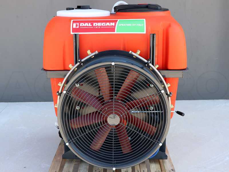 Dal Degan SOFIA EXTRA 400L - Aufsattelspr&uuml;hger&auml;t f&uuml;r Traktoren  - APS 71 Pumpe