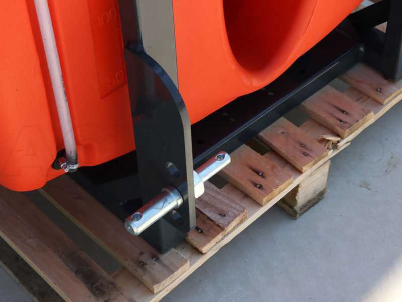 Dal Degan SOFIA EXTRA 400L - Aufsattelspr&uuml;hger&auml;t f&uuml;r Traktoren  - APS 71 Pumpe