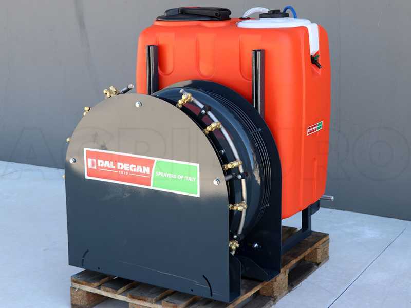 Dal Degan VOLKAN 300L - Aufsattelspr&uuml;hger&auml;t f&uuml;r Traktoren  - Pumpe APS 51