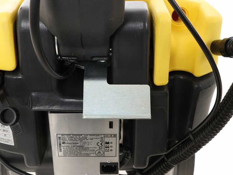 Bodenreinigungsmaschine  - Scheuersaugmaschine Lavor L1 36B - 12V 35.8A