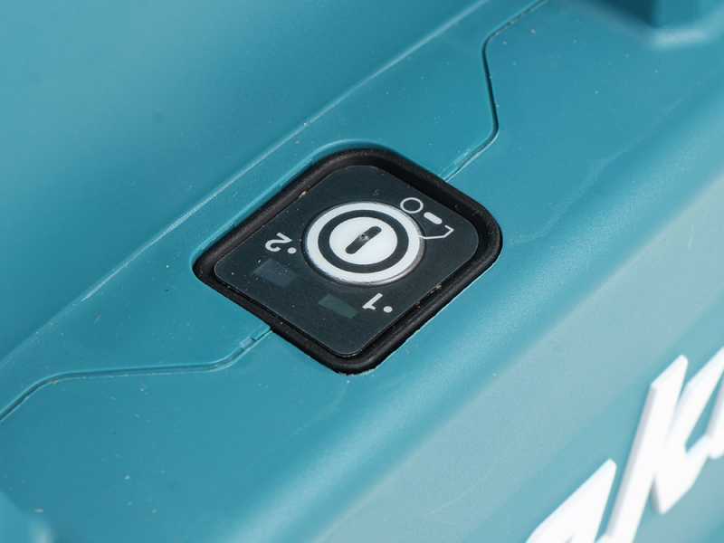 Laubbl&auml;ser-Laubsauger Makita DUB363 36V 2 Batterien 18V 5Ah inklusive