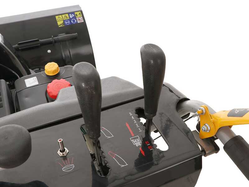 schneeページ LOWRYS FARM（ローリーズファーム）の「シワサテンマーメイドスカート