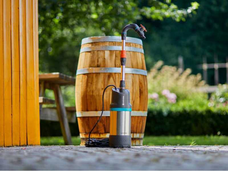 Gardena 4700/2 Inox Automatic - Regenfasspumpe  - 550 W