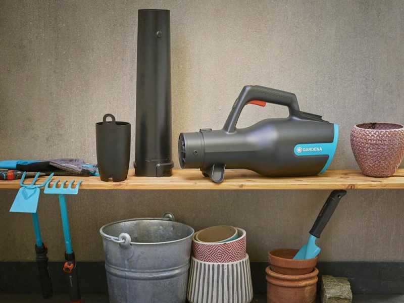 Gardena PowerJet 18V P4A - Laubbl&auml;ser - Akku 18V 2,5 Ah