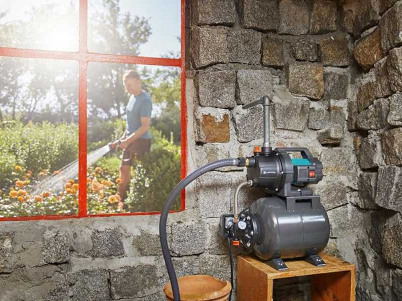 Hauswasserwerk Gardena 3700/4 Art. 9023-20 - 19 Liter Wassertank