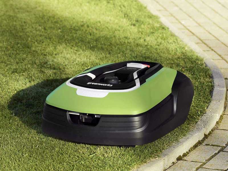 M&auml;hroboter Greenworks OPTIMOW 10 GRL110 - mit Begrenzungskabel