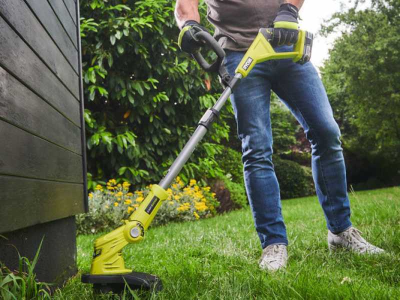 RYOBI OLT1832 - Akku-Freischneider - 18V - Schnitt 30 cm - AKKU UND LADEGER&Auml;T NICHT IM LIEFERUMFANG