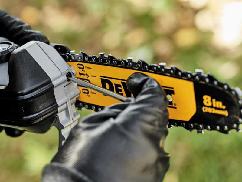 Akku-Hochentaster DeWalt DCMPS567N-XJ - OHNE AKKU UND LADEGER&Auml;T