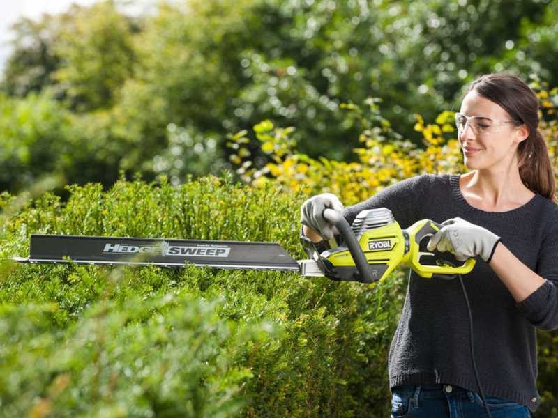 RYOBI RHT8165RL - Elektrische Heckenschere 800W - Schwert 65 cm - 34 mm Schnitt