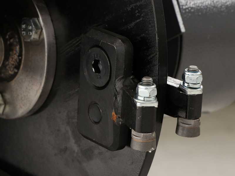 BlackStone SG 420 B&amp;S - Baumstumpffr&auml;se - Motor B&amp;S XR2100 420 ccm - Schneideger&auml;t mit 8 Wolframkarbidh&auml;mmern