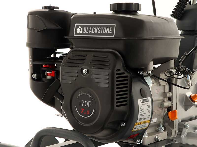 Motorhacke Blackstone MHG 2400 mit Benzinmotor von 212 ccm