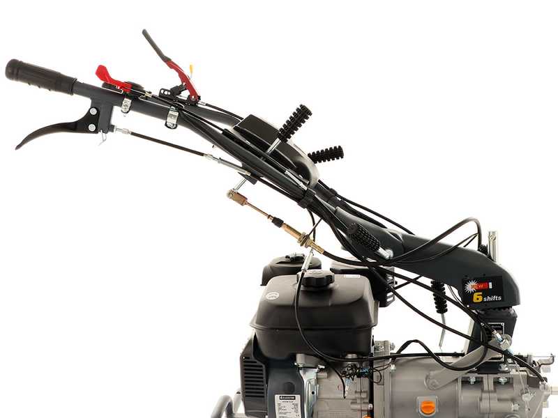 Motorhacke Blackstone MHG 2400 mit Benzinmotor von 212 ccm