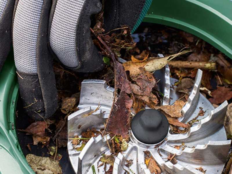 Gartensauger und Laubbl&auml;ser Universal Garden Tidy 2300 - Leistung 2300 V