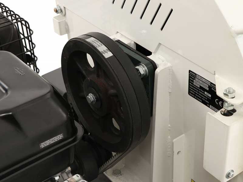 GreenBay GB-WDC 120 HE - Profi H&auml;cksler mit Verbrennungsmotor - Honda GX390 Motor