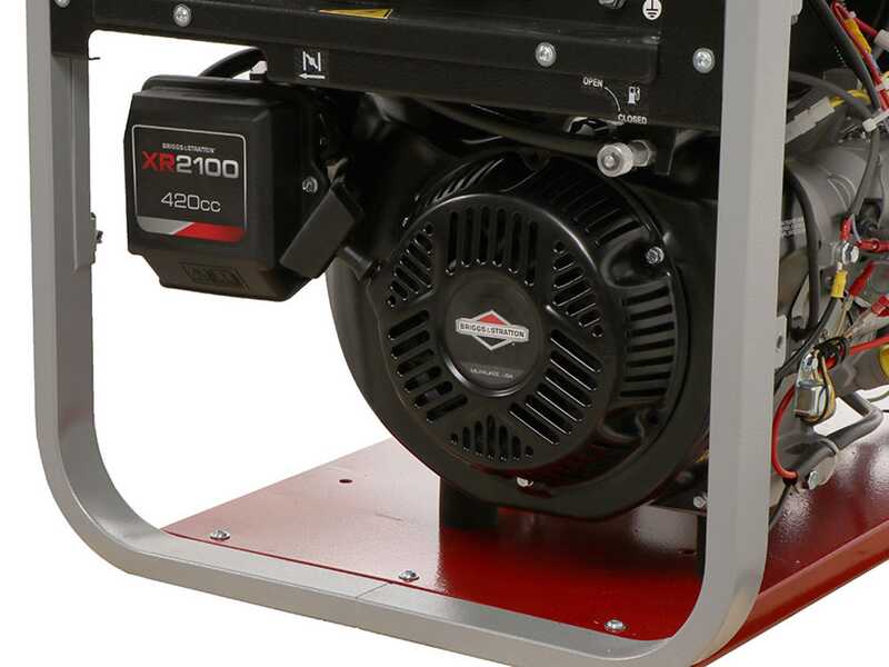 MOSA GE S-8000 BBT AVR EAS - Benzin-Stromerzeuger mit Elektrostarter 6.4 kW - Dauerleistung 5.6 kW - 400V
