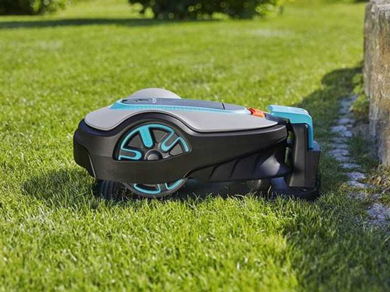 M&auml;hroboter Gardena SILENO life 1000 set Smart - Gardena Smart App Steuerung - Empfohlene Rasenfl&auml;che 1000 m&sup2;