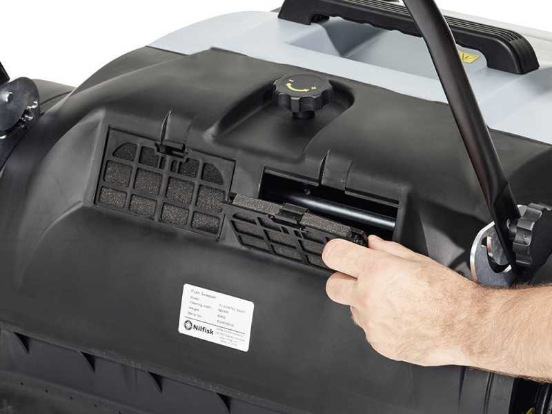 Nilfisk SW 200 - Handkehrmaschine - mit Fangkorb