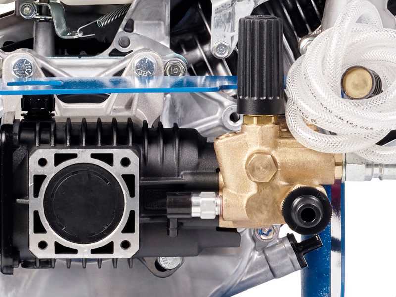 Nilfisk MC 5C - Industrieller Hochdruckreiniger mit Benzinmotor - Honda GX270 Motor - 250 bar - 950 l/h