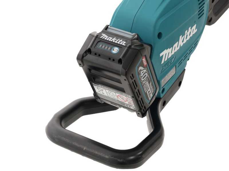 Akku Hochentaster mit Teleskopschaft Makita UA004GZ im Angebot Agrieuro