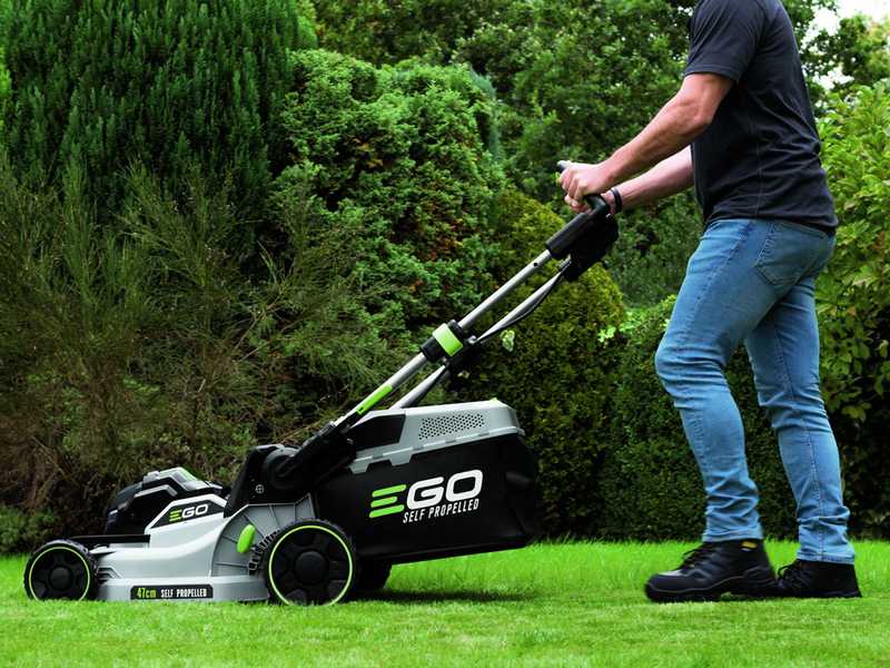 PROMO EGO Akku-Rasenm&auml;her EGO LM1903E-SP - 56V 5Ah - Schnittbreite &Oslash; 47 cm