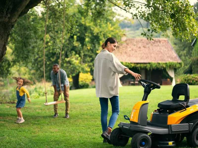 Akku-Rasentraktor Stiga SWIFT 372e - ePower Akkus - 72 cm Schnittbreite