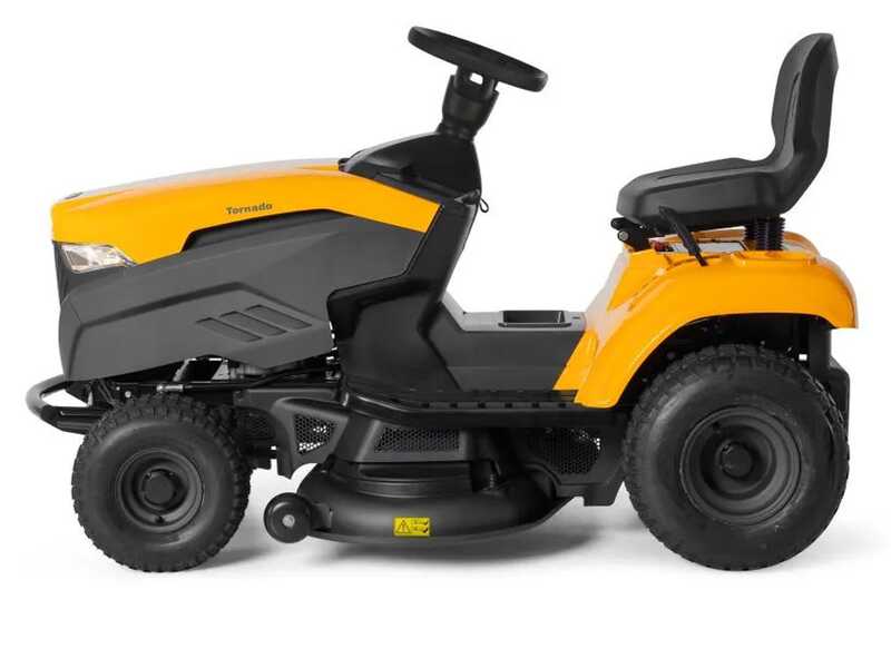 Stiga Tornado 398 M &ndash; Rasentraktor &ndash; Mechanisches Getriebe &ndash; Seitenauswurf und Mulchfunktion