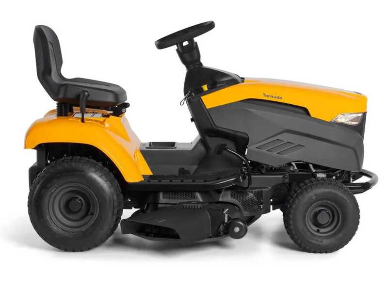 Stiga Tornado 398 M - Rasentraktor - mechanisches Getriebe und Seitenauswurf