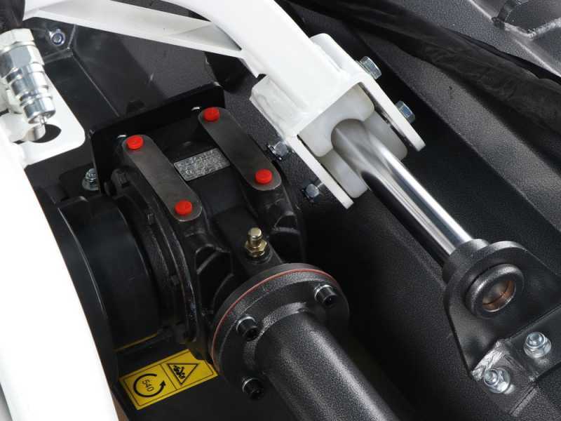 BlackStone BP-CD 160 - Schlegelmulcher f&uuml;r Traktor - Zwischenreihenscheibe - schwere Reihe